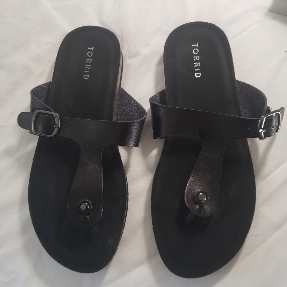 Torrid black sandals 9.5ww